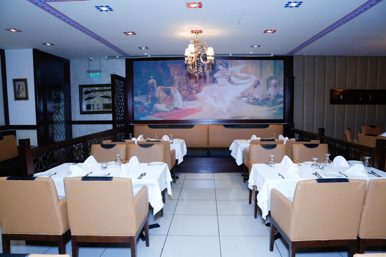 Ambassador Hotel Dubai Exterior photo